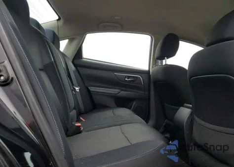 2016 Nissan Altima 2.5 from USA, damaged, VIN 1N4AL3AP5GC178588